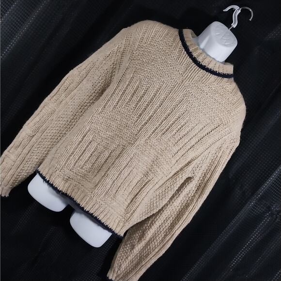 VAN HEUSEN! GORGEOUS TAN BEIGE W/BLUE TRIM FINE WOOL FISHERMAN',S SWEATER! SZ M - Picture 1 of 9